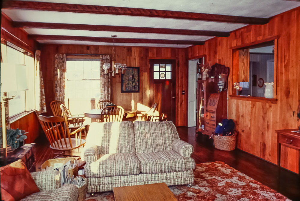 1988 Danforth family room