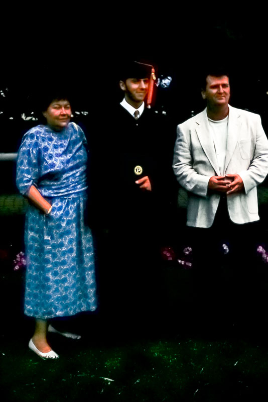 1999 Steven’s Purdue hraduation with Fla and Chip