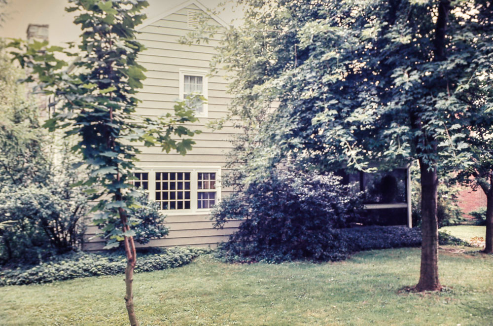 1973 550 Rutgers Avenue